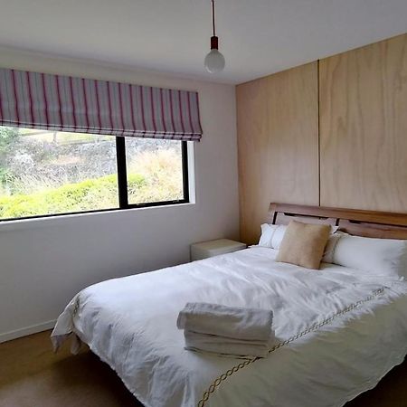Pencarrow Lakeside Apartment Квинстаун Экстерьер фото