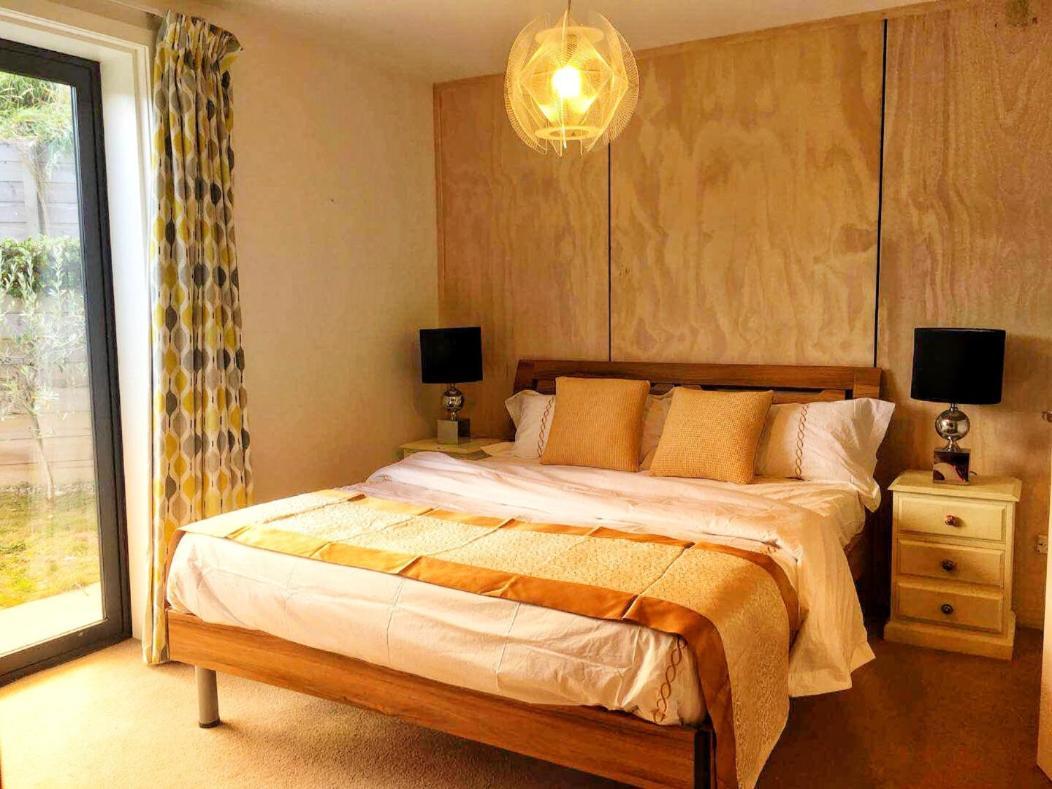 Pencarrow Lakeside Apartment Квинстаун Экстерьер фото