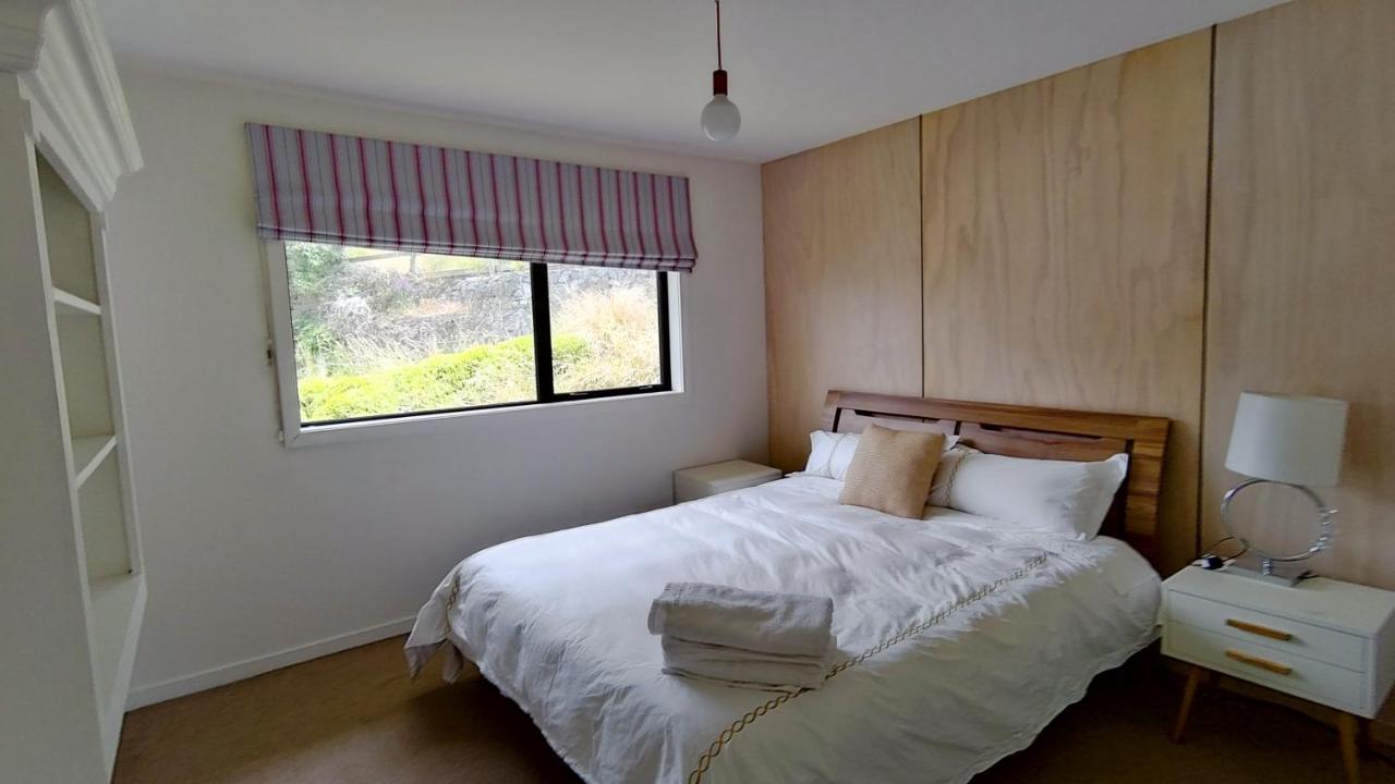 Pencarrow Lakeside Apartment Квинстаун Экстерьер фото